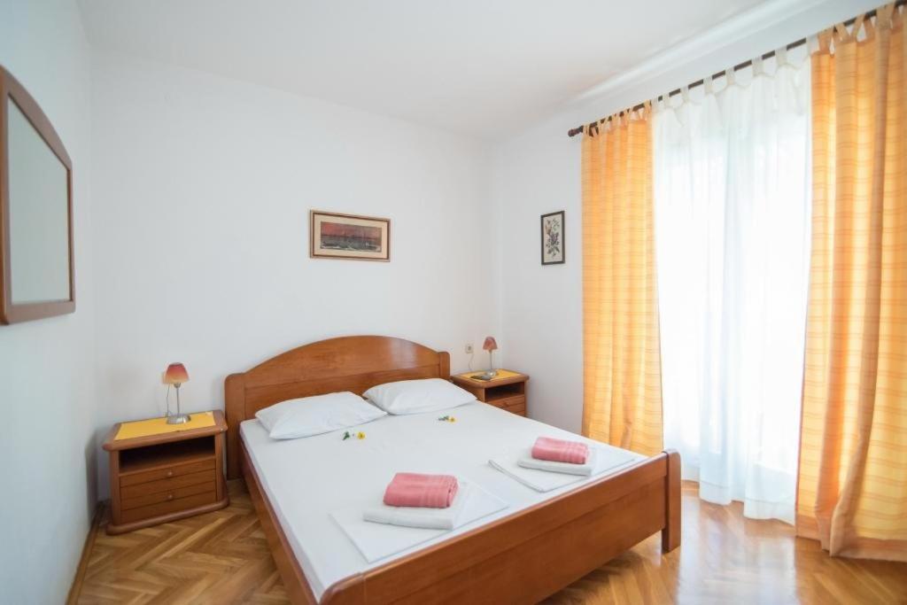 Apartments Natasa Supetar Dış mekan fotoğraf