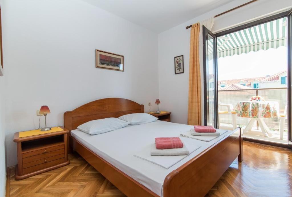 Apartments Natasa Supetar Dış mekan fotoğraf