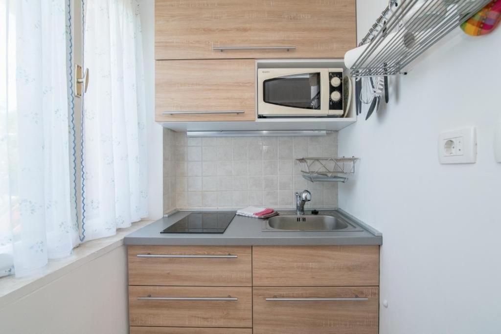 Apartments Natasa Supetar Dış mekan fotoğraf