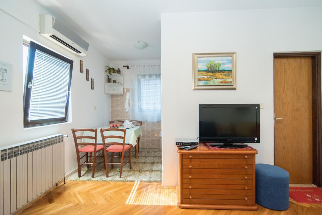 Apartments Natasa Supetar Dış mekan fotoğraf