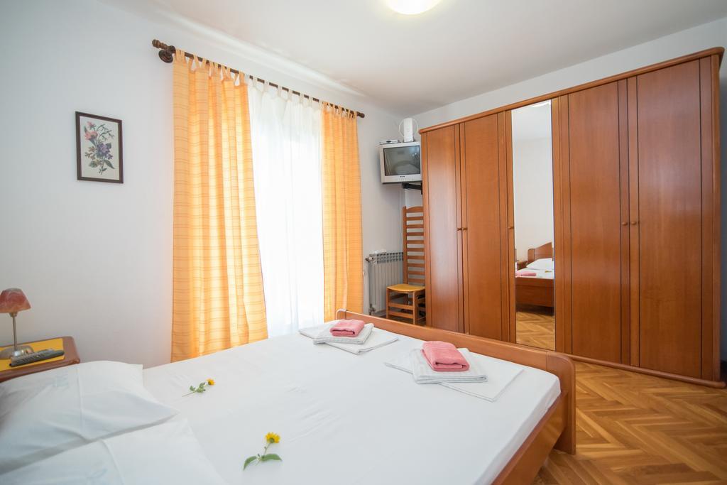 Apartments Natasa Supetar Dış mekan fotoğraf